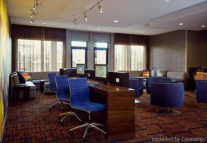 Courtyard By Marriott Saltillo Bagian luar foto