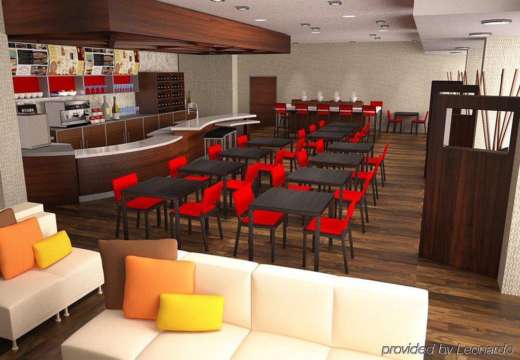Courtyard By Marriott Saltillo Bagian luar foto